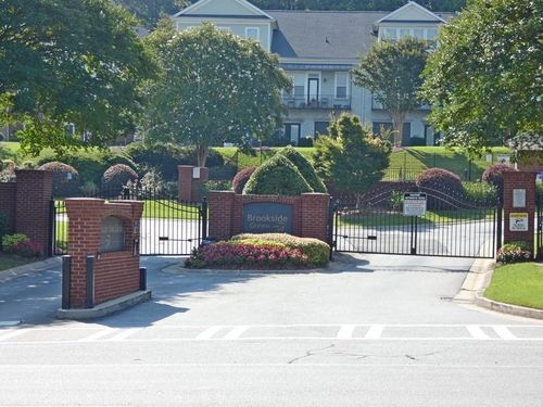 5933 Brookside Oak Cir, Norcross, GA, 30093-1753 | Card Image