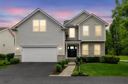 6951 Rochelle Ln, Blacklick, OH, 43004-9127 | Card Image