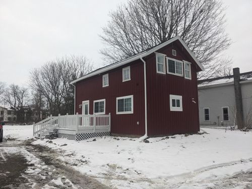 227 S Main St, Kent City, MI, 49330-9701 | Card Image