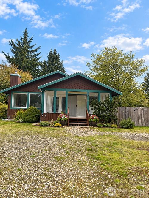 319 Mizzen Ave Nw, Ocean Shores, WA, 98569-9376 | Card Image