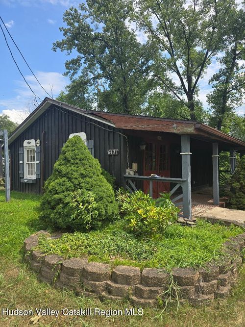 6437 Route 209, Kerhonkson, NY, 12446-3033 | Card Image