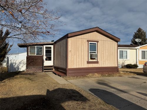 17-3805 7th St Ne, Great Falls, MT, 59404-1149 | Card Image