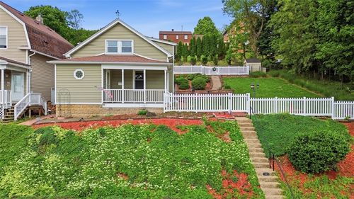 617 Grandview Ave, Avalon, PA, 15202-2209 | Card Image