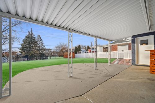 10630 S Keeler Ave, Oak Lawn, IL, 60453-4904 | Card Image