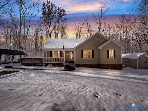 2026 Fairlane Dr, Powhatan, VA, 23139-7115 | Card Image