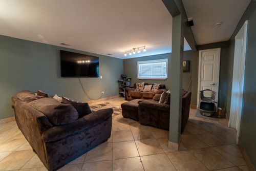 17513 Cypress Ave, Country Club Hills, IL, 60478-4813 | Card Image