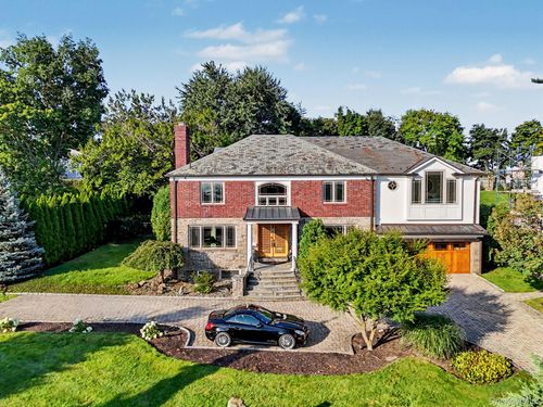 50 Echo Bay Dr, New Rochelle, NY, 10805-3303 | Card Image