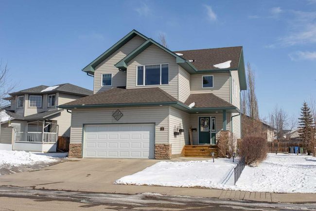 3 Lanterman Close, Home with 5 bedrooms, 3 bathrooms and 4 parking in Red Deer AB | Image 1