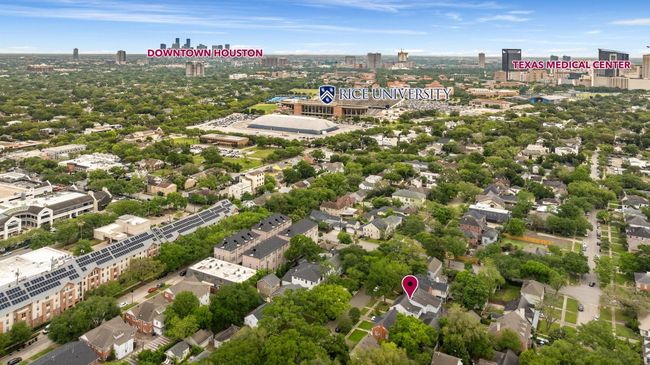 2409 Dryden Rd, House other with 4 bedrooms, 6 bathrooms and 2 parking in Houston TX | Image 49