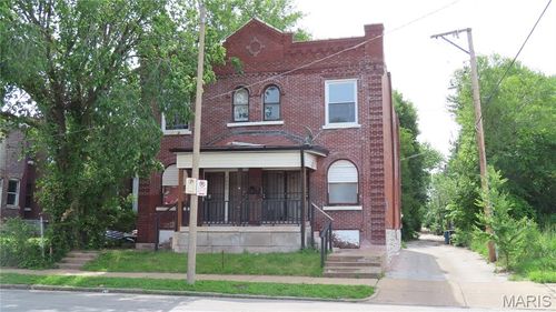3018 Vandeventer Ave, Saint Louis, MO, 63107-2125 | Card Image