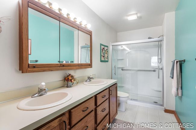 31-web-or-mls-907-creekridge-dr | Image 16