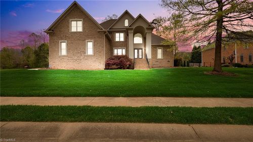 1004 Dunleigh Dr, Burlington, NC, 27215-9347 | Card Image