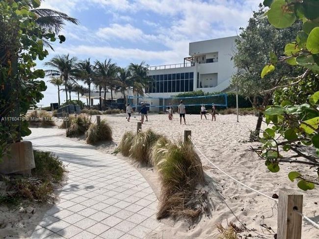 4G - 4001 S Ocean Dr, Condo with 1 bedrooms, 2 bathrooms and null parking in Hollywood FL | Image 34