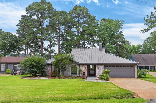 214 Lazy Lane Cir, Grapeland, TX, 75844-8275 | Card Image