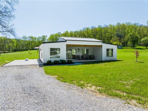 4043 Township Road 271, Killbuck, OH, 44637-9791 | Card Image