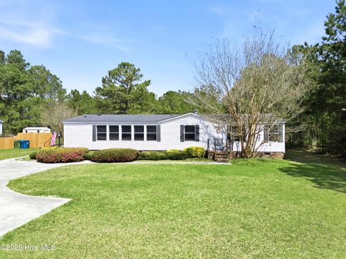 275 Folkstone Rd, Holly Ridge, NC, 28445-7585 | Card Image
