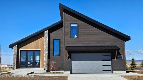 1016 Iroquois Ave, Driggs, ID, 83422 | Card Image