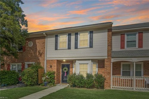 114 Choisy Cres, Yorktown, VA, 23692-2731 | Card Image