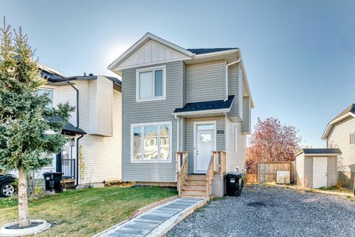 2435 Riverstone Rd Se, Calgary, AB, T2C4E2 | Card Image
