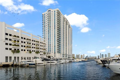 ph-5-17301 Biscayne Blvd, Aventura, FL, 33160-5078 | Card Image