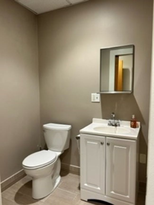 851 Main St, Home with 0 bedrooms, 1 bathrooms and 40 parking in Weymouth MA | Image 6