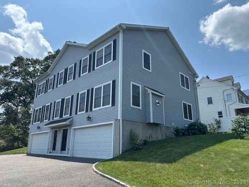 17-17 Vermont Ave, Fairfield, CT, 06824-5342 | Card Image