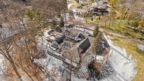 375 Dunston Rd, Bloomfield Hills, MI, 48304-3416 | Card Image