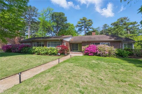 6076 Newport Pt, Norfolk, VA, 23505-4731 | Card Image