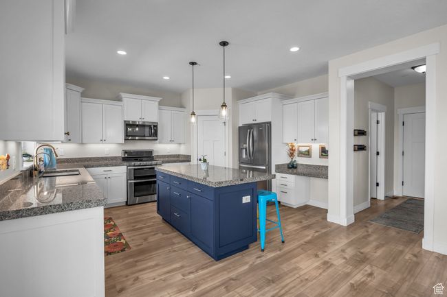 40 - 203 E Deer Run Loop, House other with 5 bedrooms, 4 bathrooms and 6 parking in Payson UT | Image 7