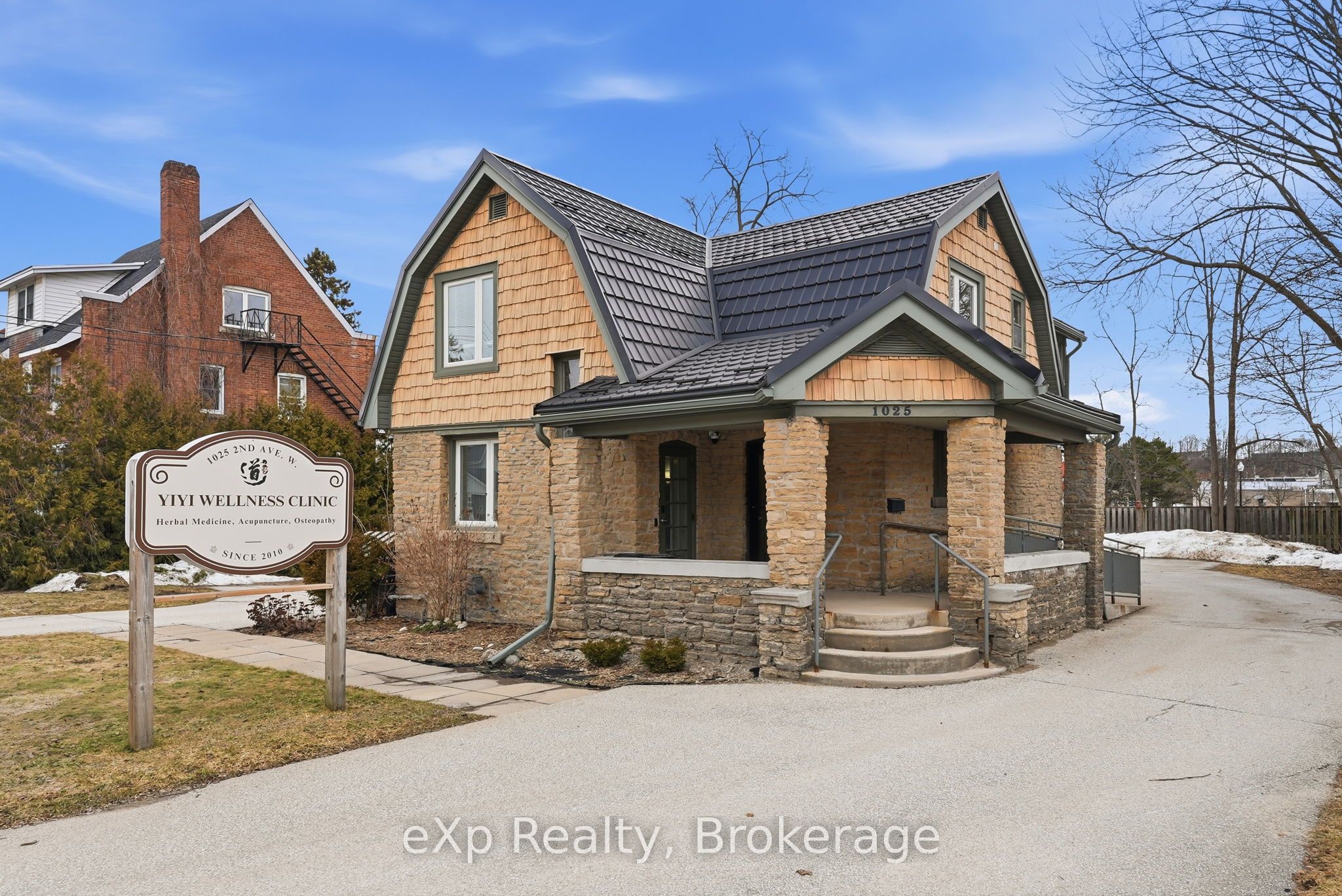 Commercial Sale in Owen Sound