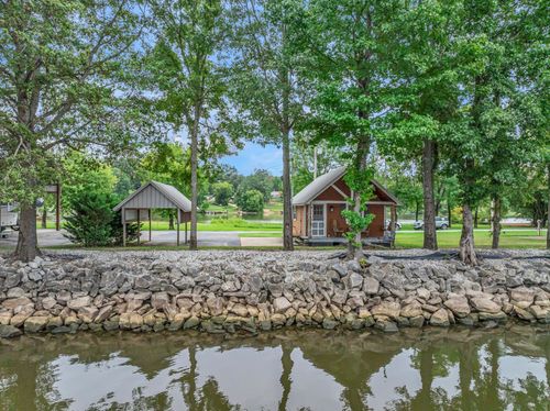 495 Cooper Drive, Lobelville, TN, 37097 | Card Image