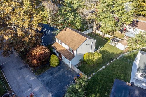 99 Hill Top Dr, Johnston, RI, 02919-3017 | Card Image