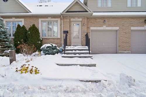 249 Morrish Rd, Toronto, ON, M1C1E9 | Card Image