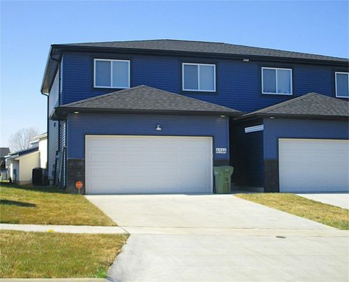 4144 W Omaha Avenue, Waterloo, IA, 50702 | Card Image