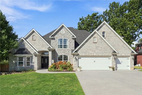 1300 Ne Plymouth Dr, Bentonville, AR, 72712-8949 | Card Image