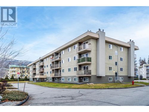 105-130 Skaha Pl, Penticton, BC, V2A7J6 | Card Image