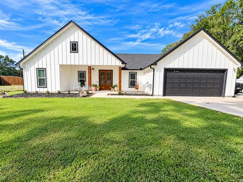 560 Elgie St, Vidor, TX, 77662-4508 | Card Image