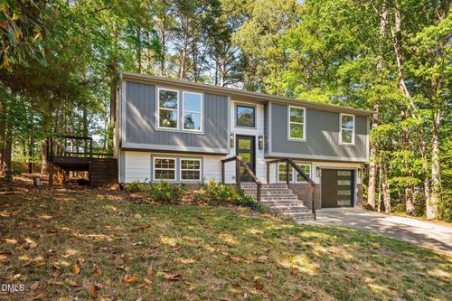 313 Crown Oaks Dr, Raleigh, NC, 27615-5012 | Card Image