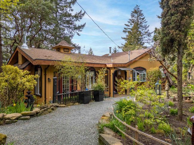 110 Devina Drive, House other with 2 bedrooms, 1 bathrooms and 4 parking in Galiano Island BC | Image 2