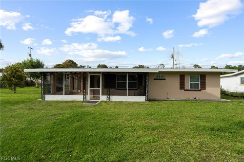 48 Victoria Dr, North Fort Myers, FL, 33917-4143 | Card Image
