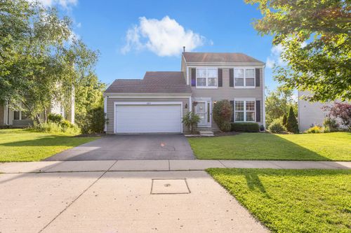 1807 Van Dyke Ln, Carpentersville, IL, 60110-3304 | Card Image