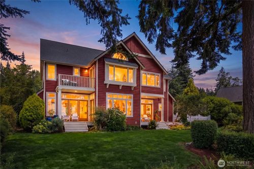 1427 Fort Ward Hill Rd Ne, Bainbridge Island, WA, 98110-4808 | Card Image