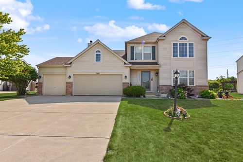 7916 Whitetail Dr, Mount Pleasant, WI, 53406-1750 | Card Image