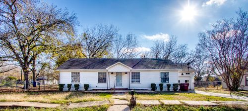 903 W 8th St, Bonham, TX, 75418-3416 | Card Image