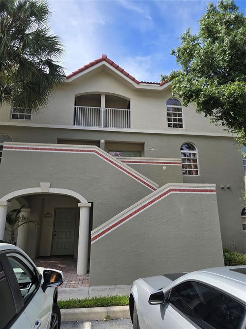 apt-214-2381 Ne 14th Street Cswy, Pompano Beach, FL, 33062-8269 | Card Image