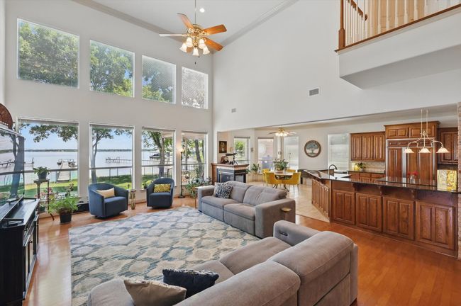 8913 Sunrise Point Ct, House other with 4 bedrooms, 4 bathrooms and null parking in Fort Worth TX | Image 15