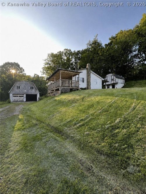 2275 N. Claylick Road, Ravenswood, WV, 26164 | Card Image