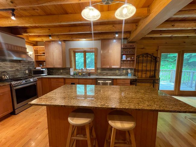 303 Westview Est, House other with 5 bedrooms, 3 bathrooms and null parking in Manchestr Ctr VT | Image 18