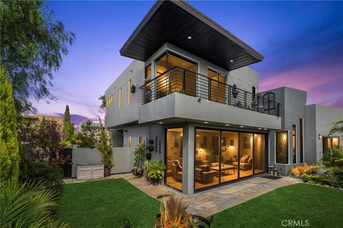 3251 Rimcrest Cir, Laguna Beach, CA, 92651-2089 | Card Image