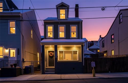 5208 Keystone St, Pittsburgh, PA, 15201-2542 | Card Image